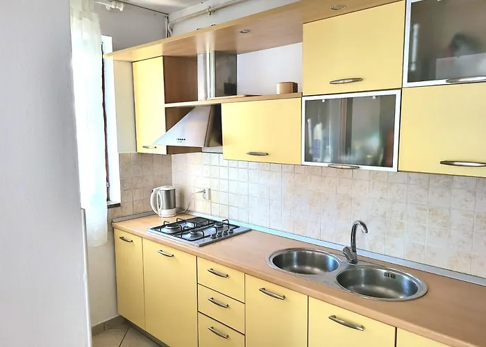 Happy Place * بولا