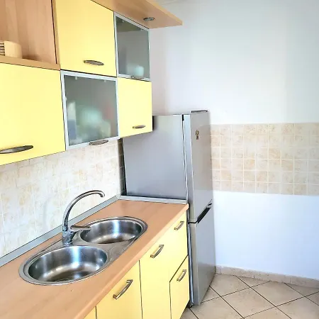 Happy Place * بولا